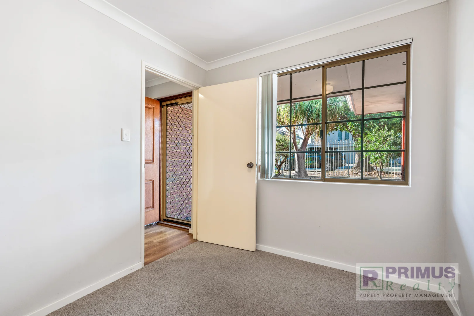 Additional image 9 of 1/27 Henning Crescent, Manning WA 6152