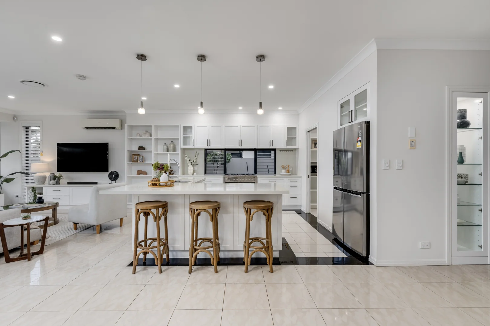 Additional image 8 of 20 Calmwater Crescent, Helensvale QLD 4212