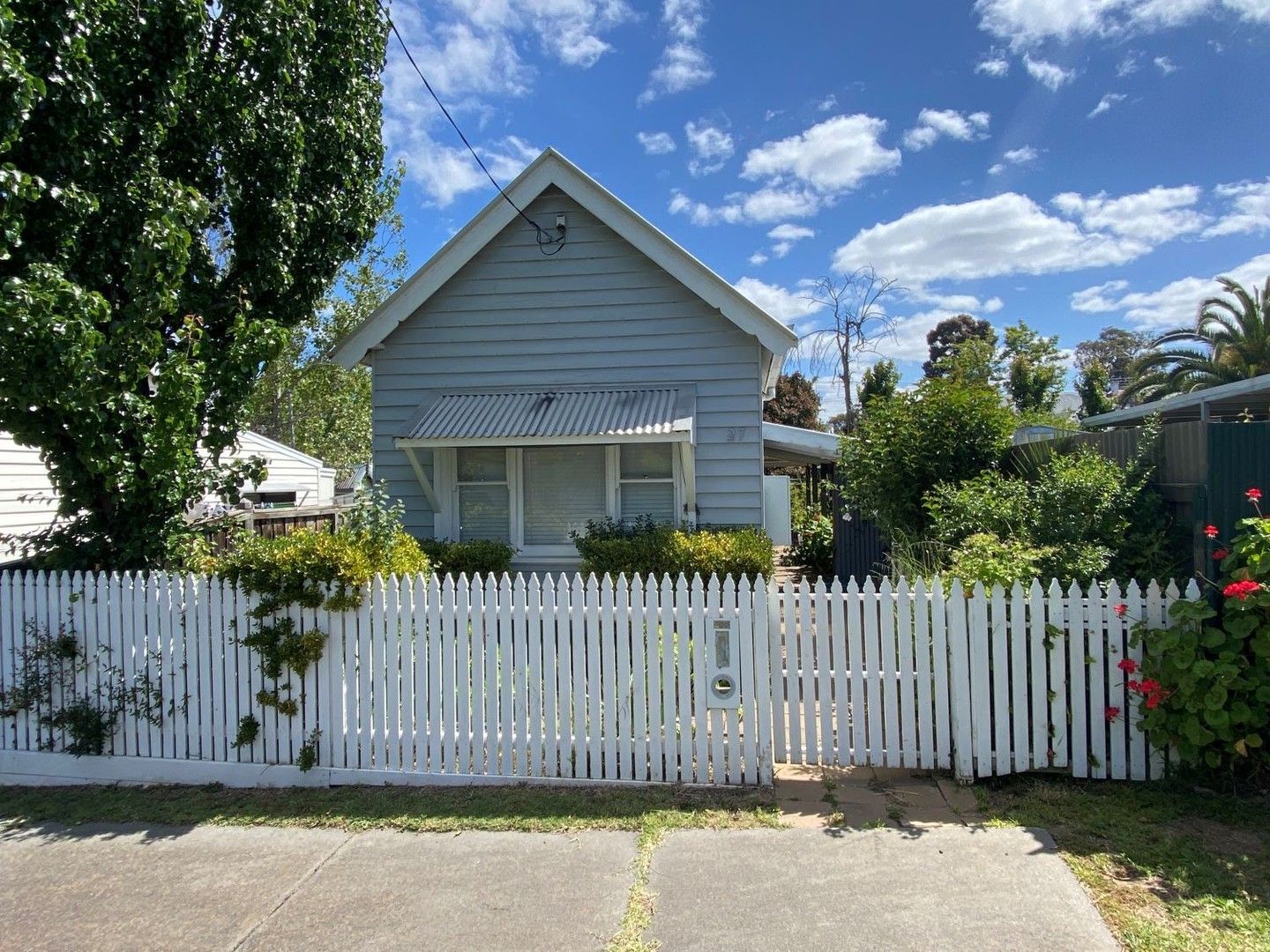 1 bedrooms House in 27 Barry Street BENDIGO VIC, 3550