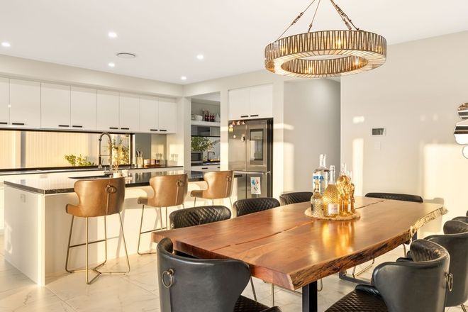 52 Alfred Rose Crescent Collingwood Park 4301 - Image 3