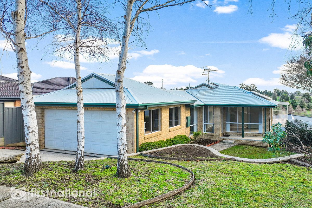 21 Willow Crescent, Warragul VIC 3820, Image 0