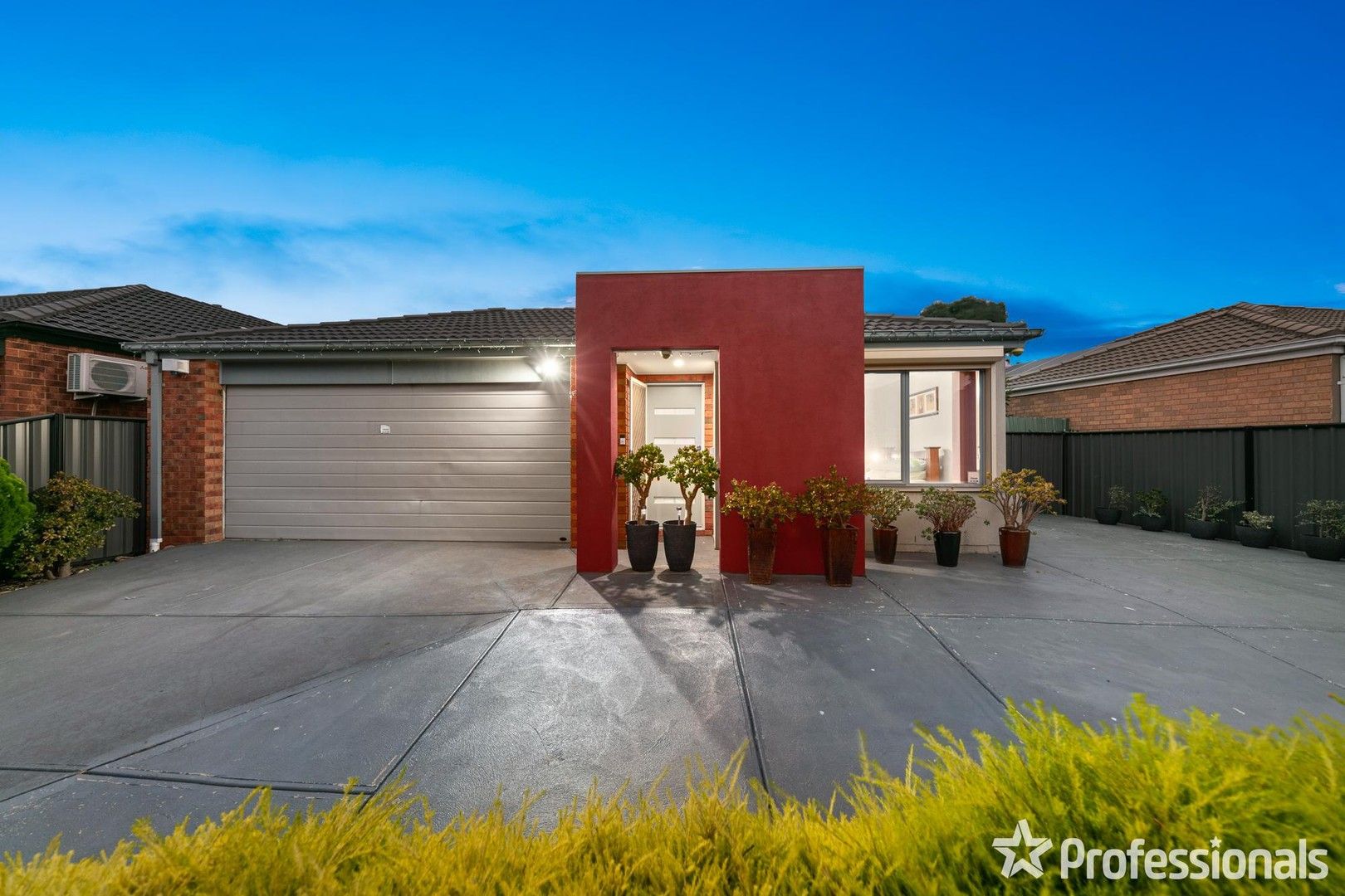 31 Manderston Avenue, Derrimut VIC 3026, Image 0