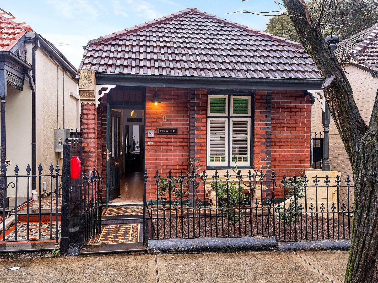 3 bedrooms House in 87 Albany Road STANMORE NSW, 2048