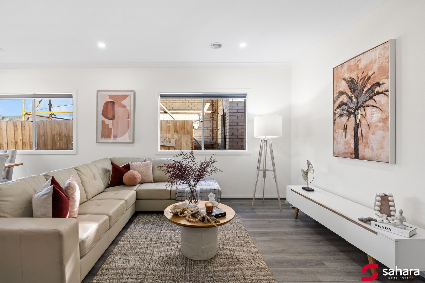 4 bedrooms House in 12 Dollarbird drive DEANSIDE VIC, 3336