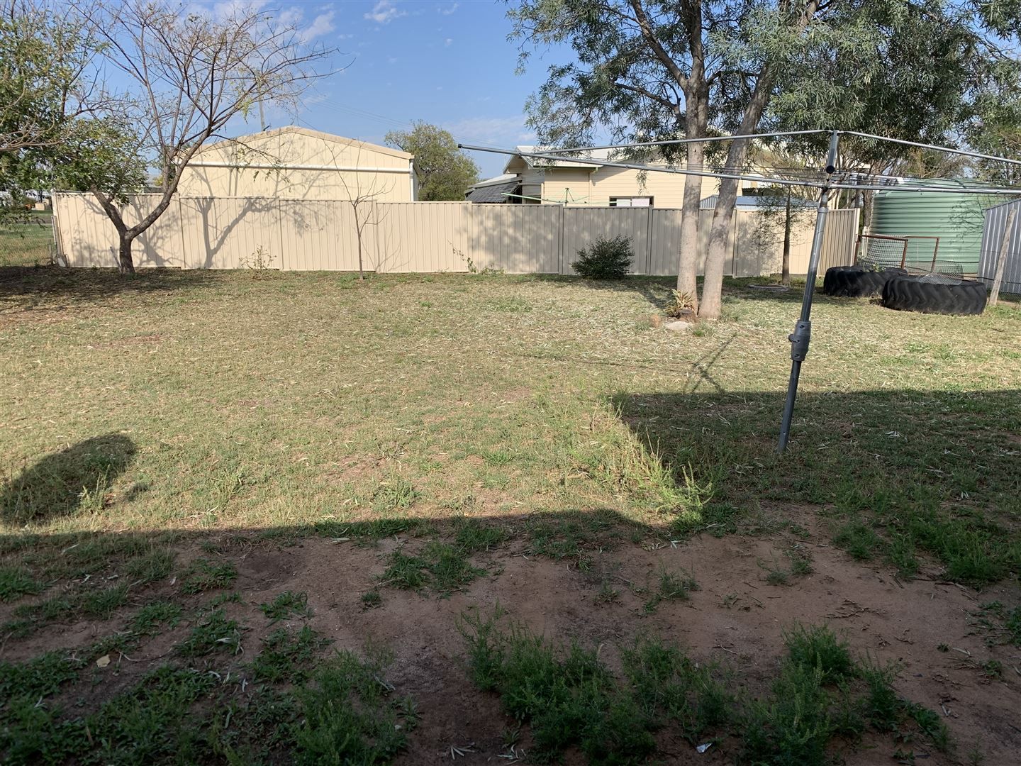 8 Ashton Street, Taroom QLD 4420, Image 2