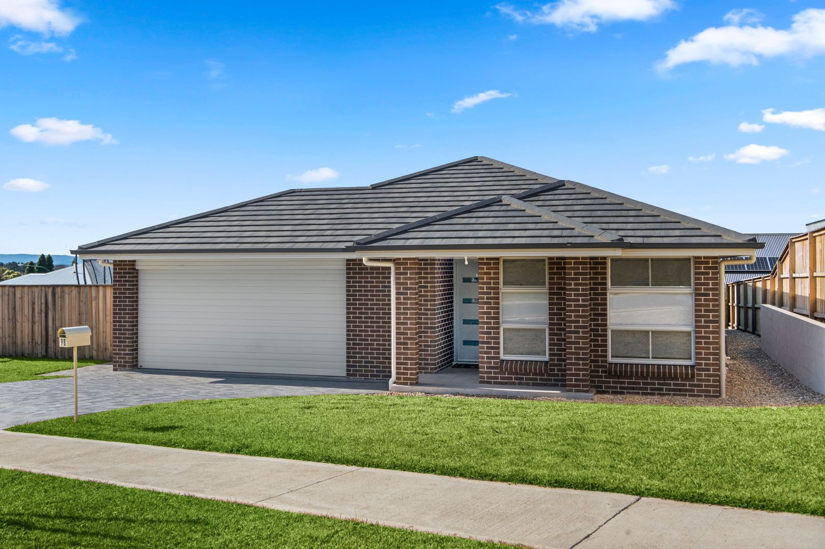 98 Darraby Drive, Moss Vale Property History & Address Research Domain