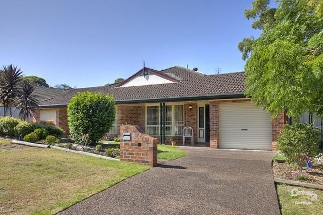 Picture of 2/25 Bimbadeen Close, BELMONT NORTH NSW 2280
