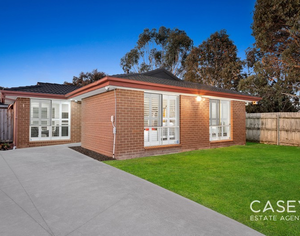 1/11 Wills Court, Cranbourne North VIC 3977