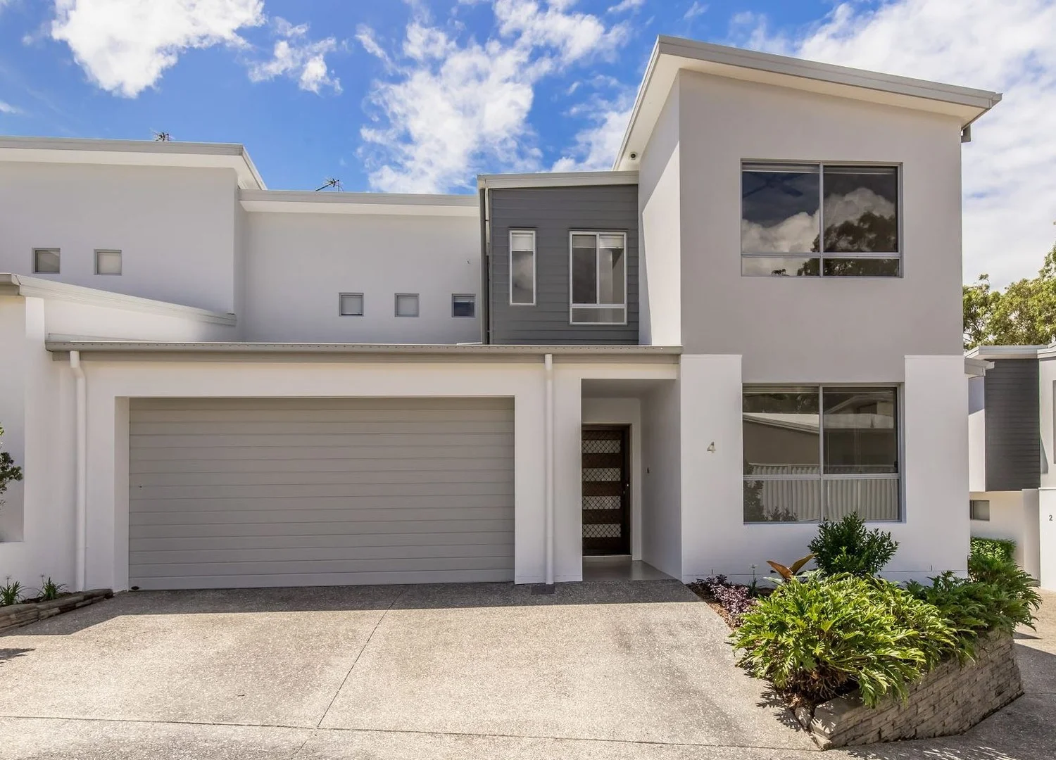 Primary image of 4/25 Andromeda Parade, Robina QLD 4226