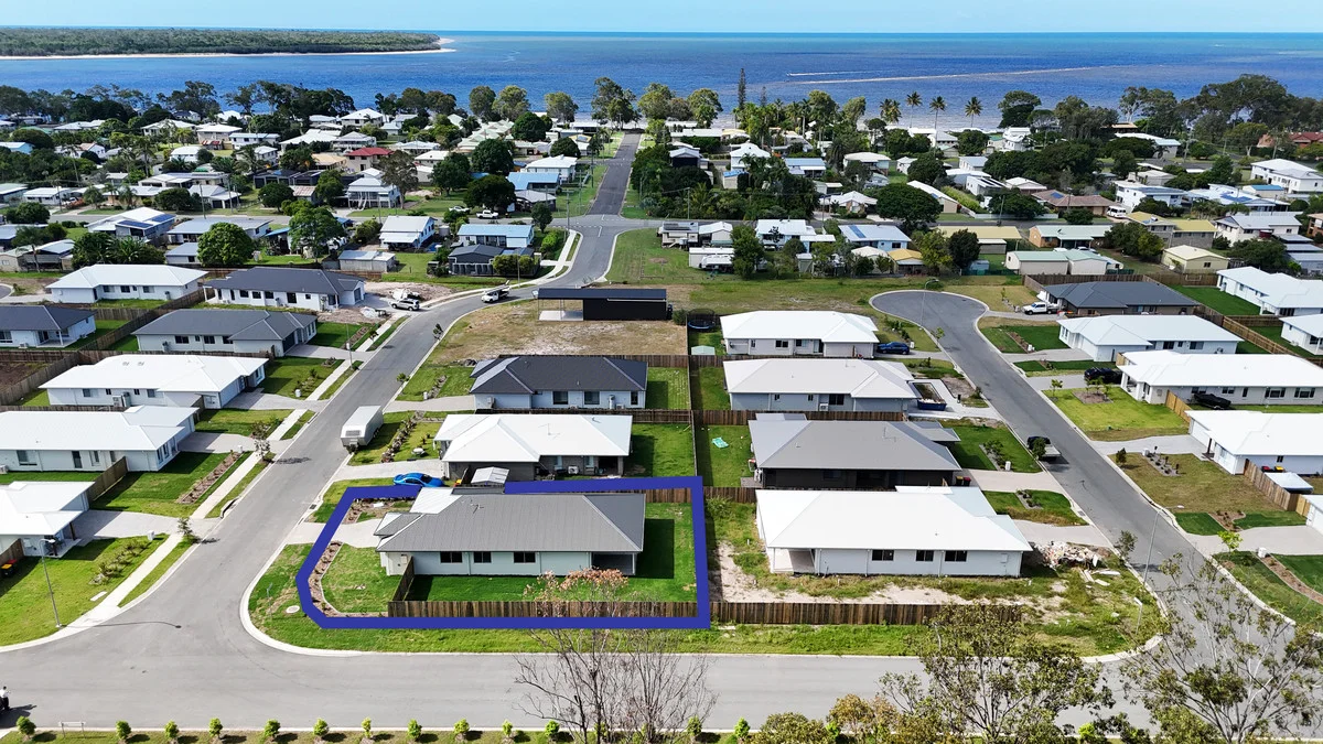 Additional image 3 of 21 Charmed Waters Court, Burrum Heads QLD 4659
