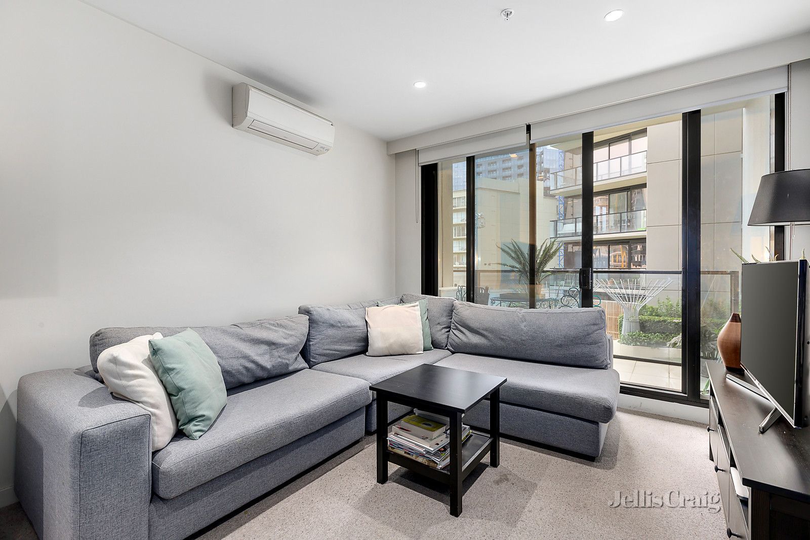 202/4-10 Daly Street, South Yarra VIC 3141, Image 2