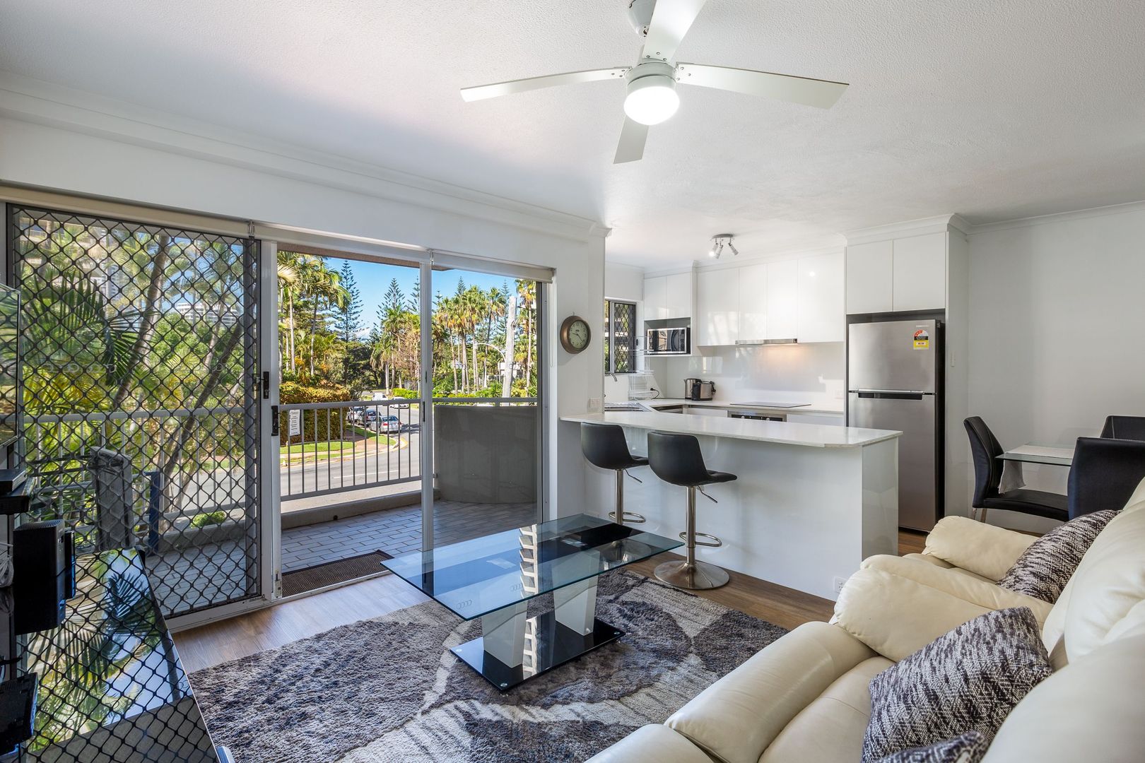 21/11 Breaker Street, Main Beach QLD 4217, Image 1