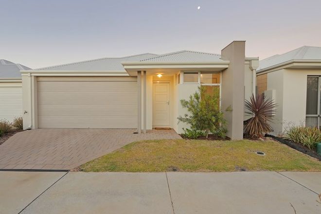 Picture of 73 Sunstone Boulevard, TREEBY WA 6164