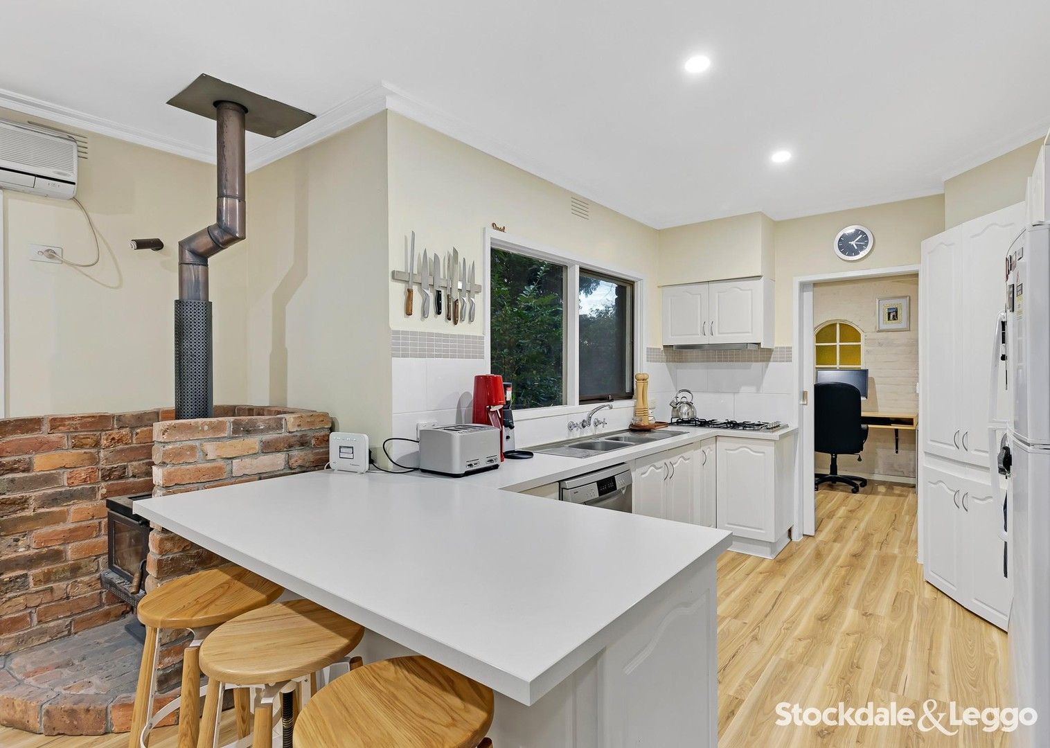 27 Wilson Concourse, Croydon North VIC 3136, Image 0