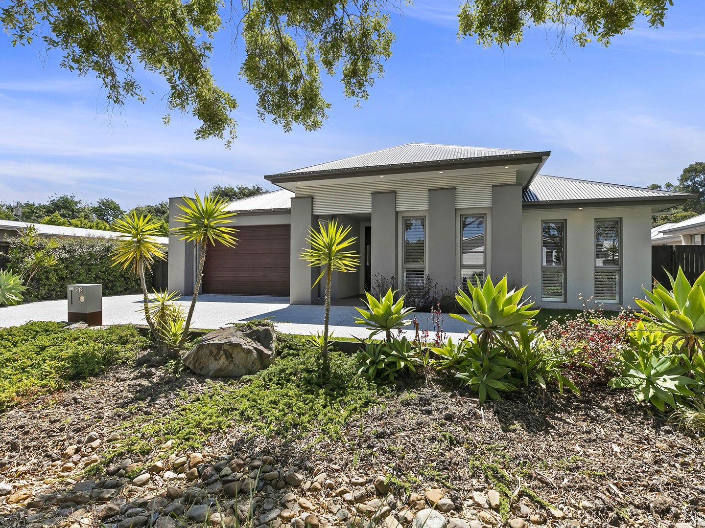 4 bedrooms House in 26 Honey Myrtle Rd NOOSA HEADS QLD, 4567