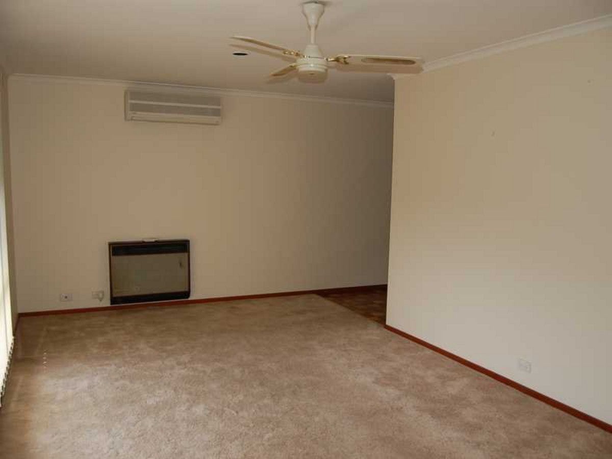 3/3 Fisken Street, Bacchus Marsh VIC 3340 Apartment For Rent Domain