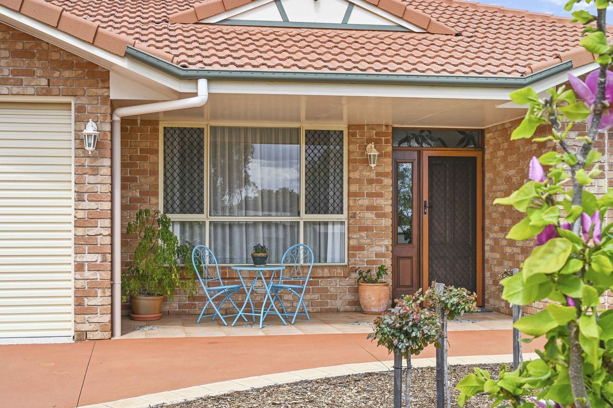 27 Flamingo Road, Highfields QLD 4352, Image 1