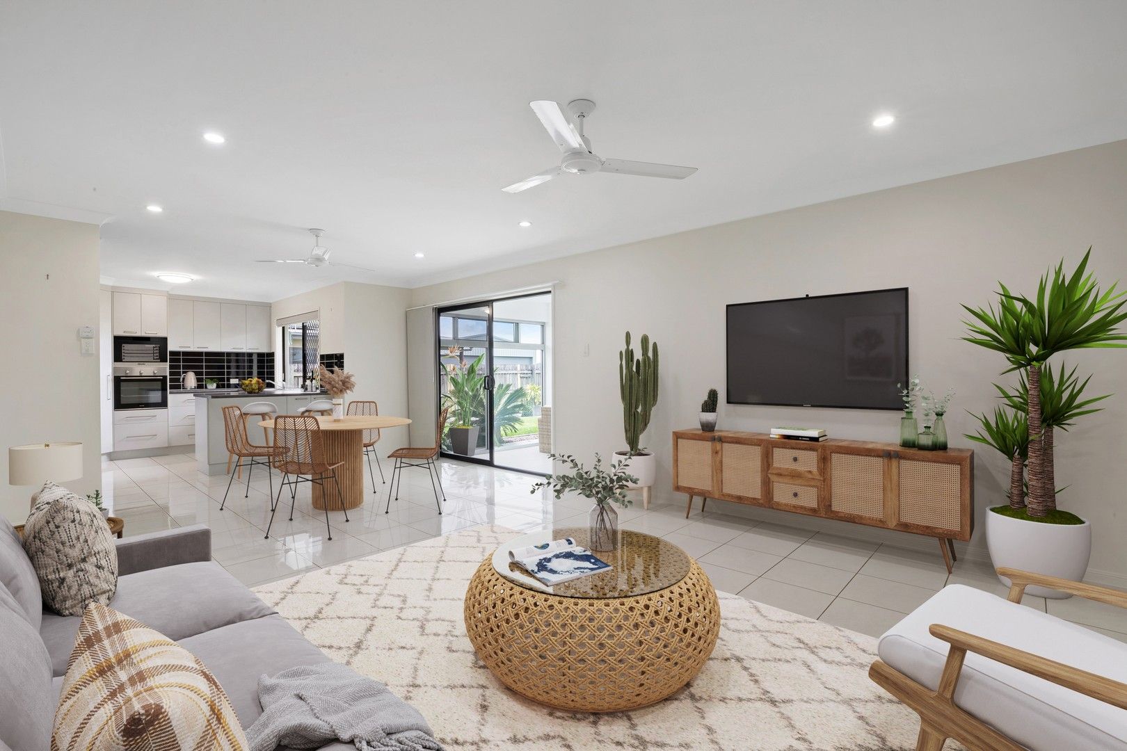 4 bedrooms House in 4 Benjamin Court WALKERSTON QLD, 4751