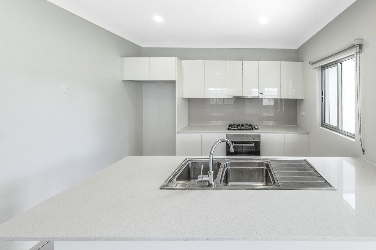 5 bedrooms House in 21 Barinya Street VILLAWOOD NSW, 2163