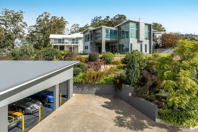 Picture of 15 Saint Ives Court, MOUNT LOFTY QLD 4350