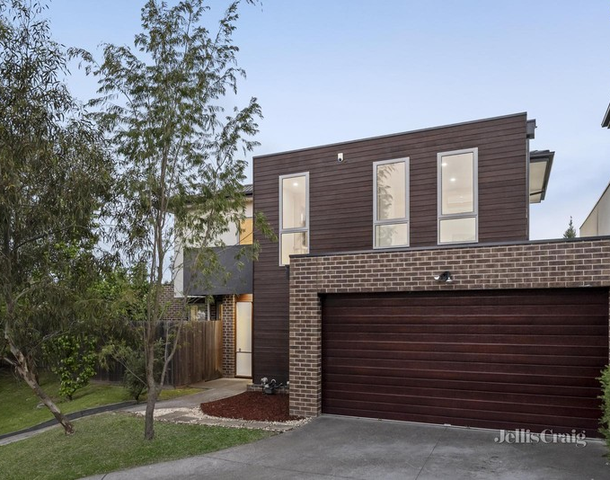 8/5 Hill Court, Doncaster VIC 3108