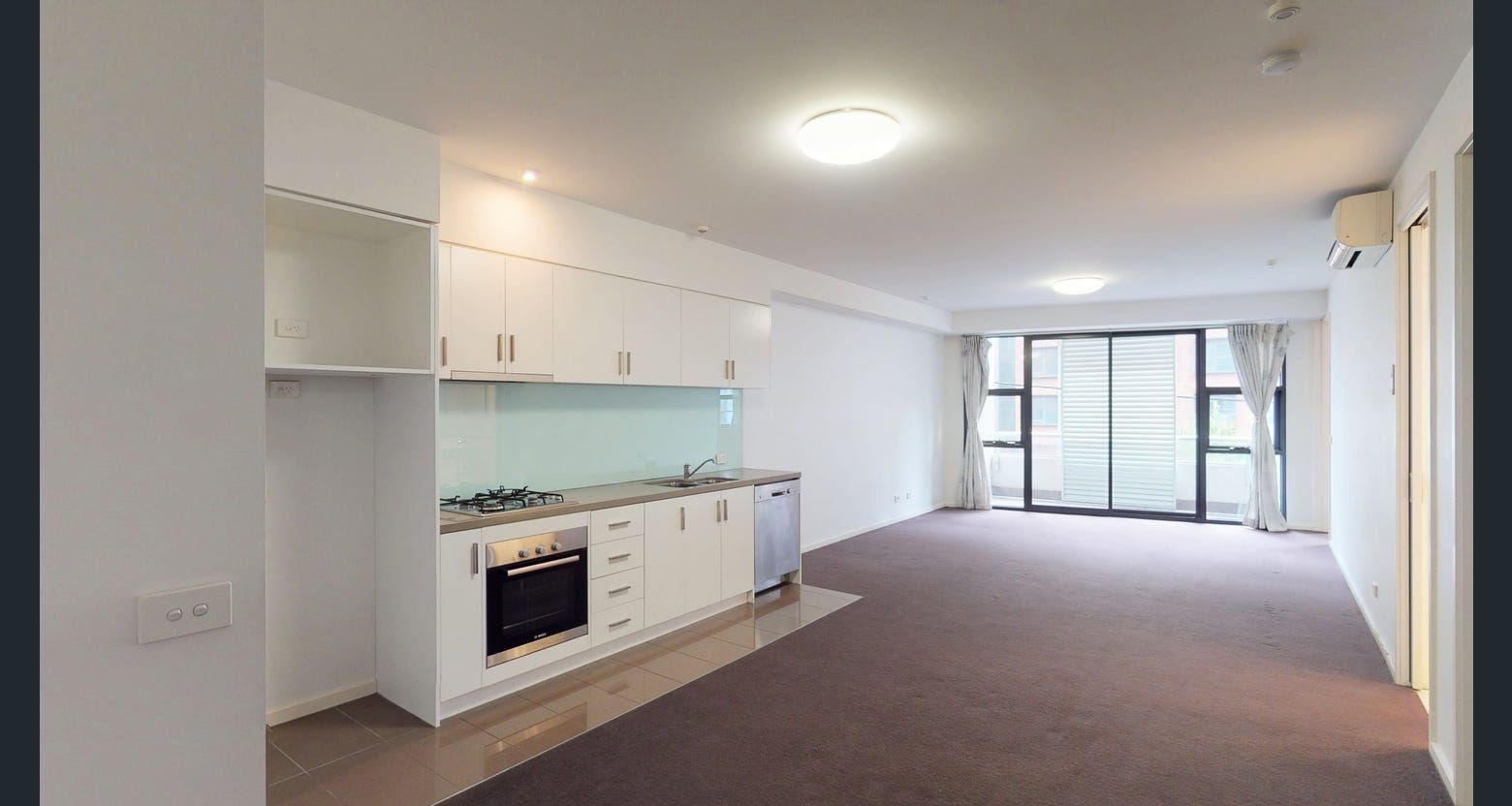 2 bedrooms Apartment / Unit / Flat in 108/25 Oxford Street NORTH MELBOURNE VIC, 3051
