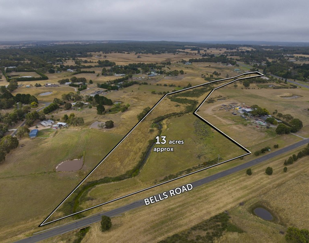 389 Bells Road, Smythes Creek VIC 3351