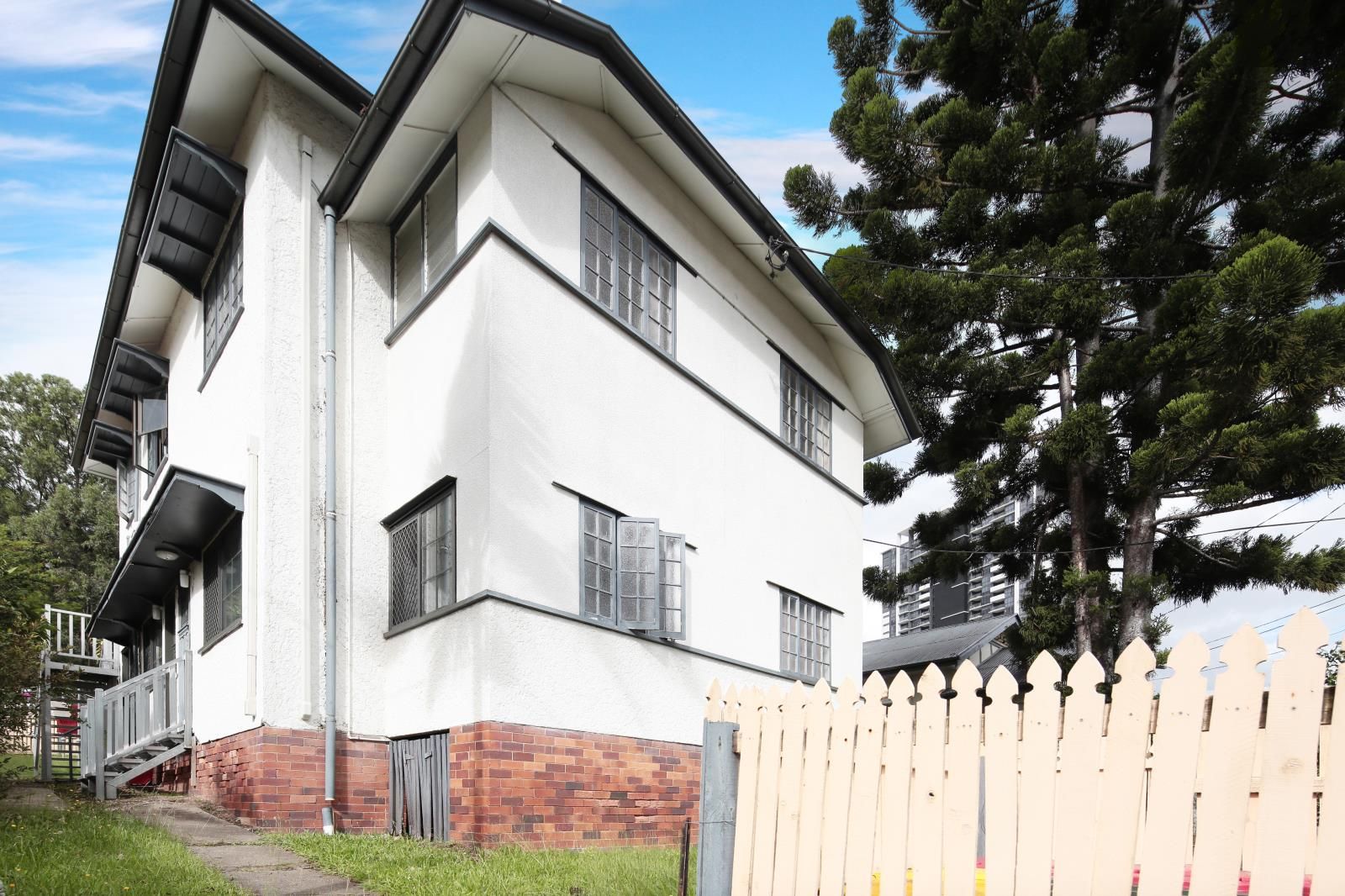 1 bedrooms Apartment / Unit / Flat in 3/23 Baroona Road MILTON QLD, 4064