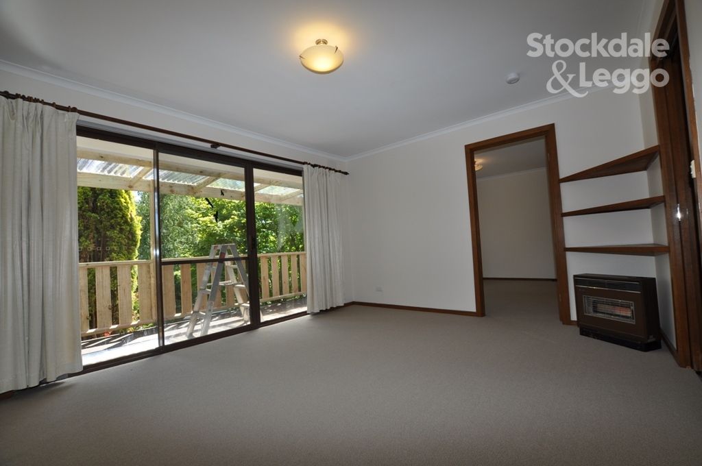 41 Charman, Emerald VIC 3782, Image 1