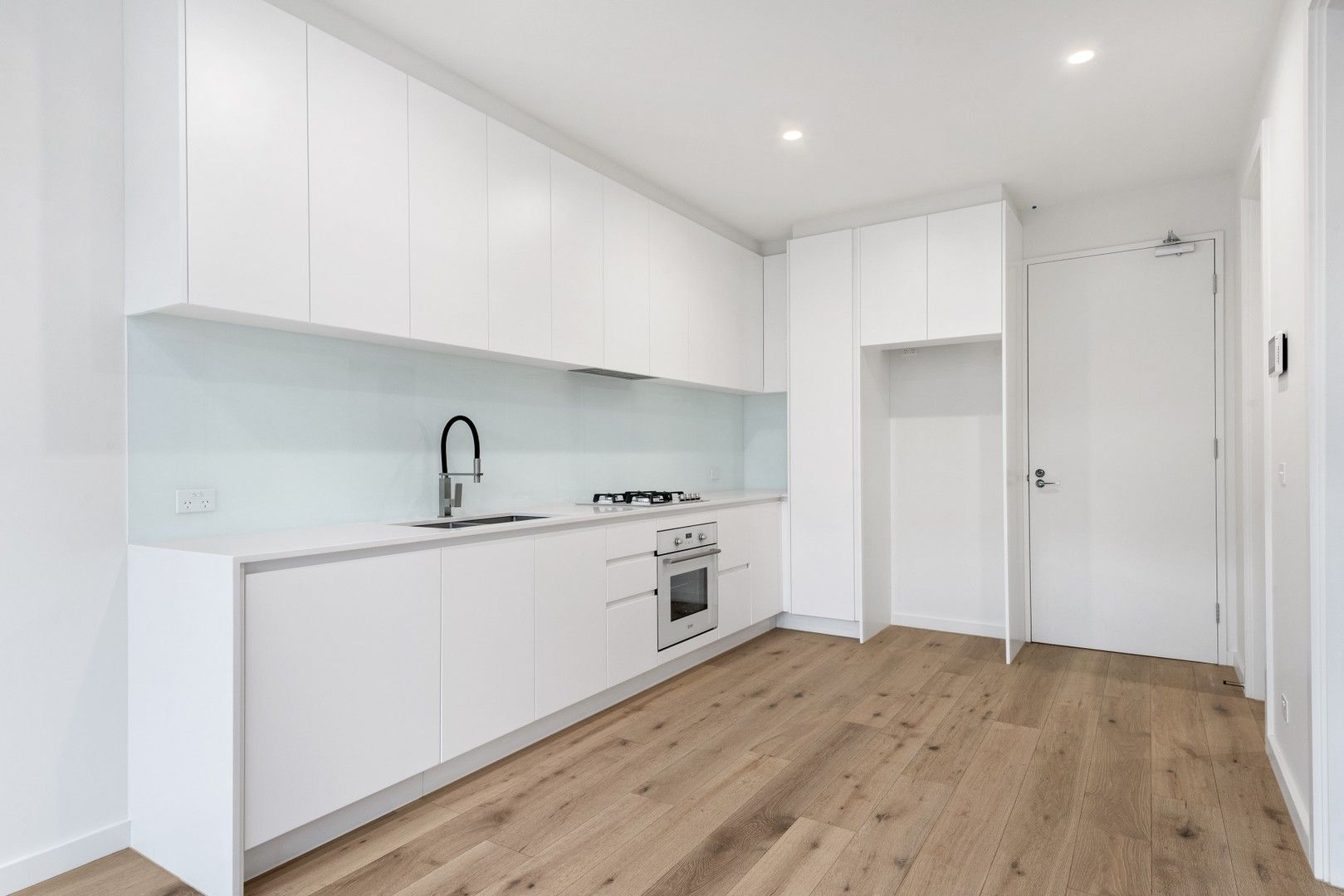 1 bedrooms Apartment / Unit / Flat in G05/37-39 Nicholson Street BENTLEIGH VIC, 3204