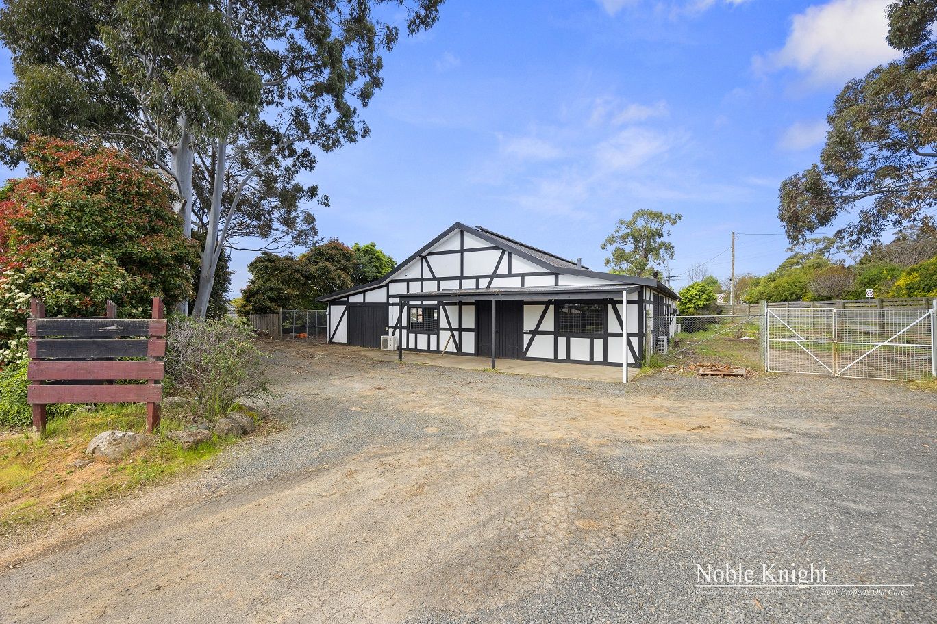 11 Union Road, Wandin North VIC 3139, Image 1