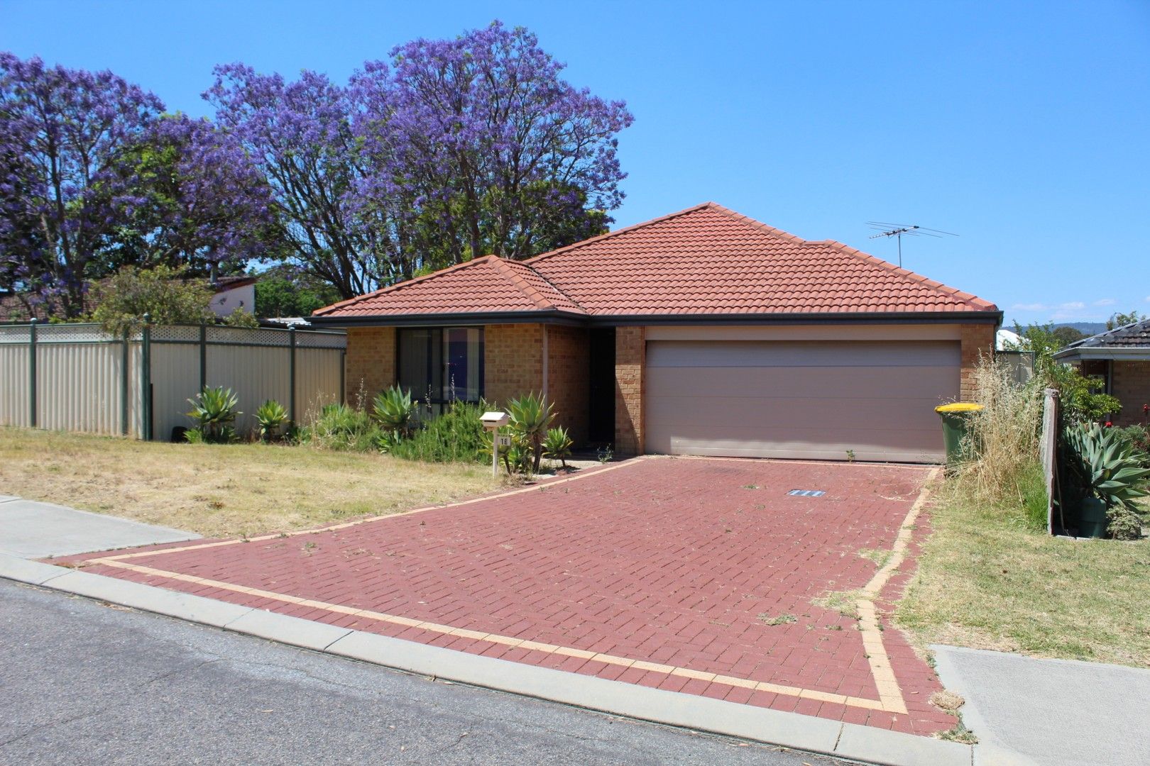 3 bedrooms House in 16 Croft St GOSNELLS WA, 6110