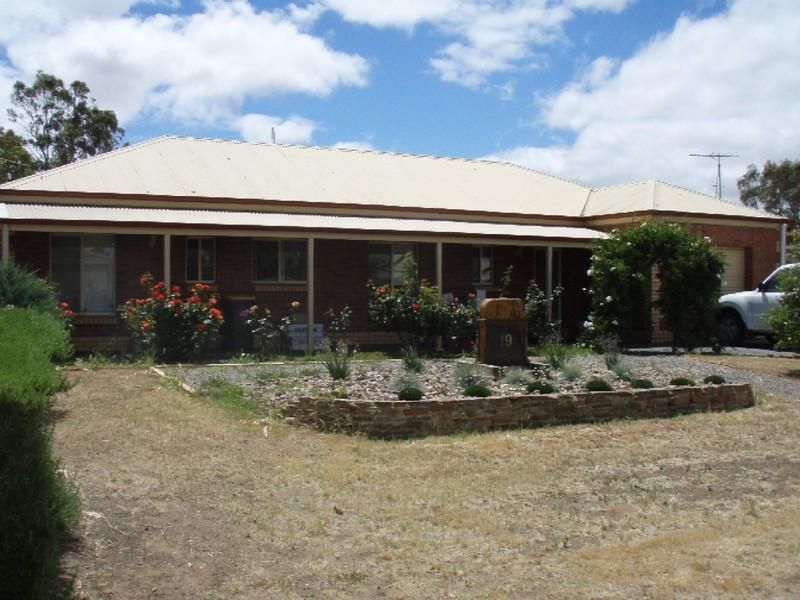 19 Gardiner Street, Wellington Eas Property History & Address
