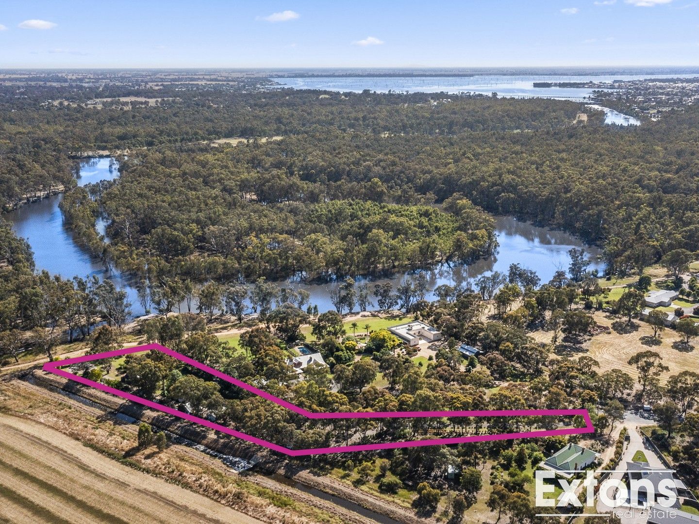 33 BRENT ROAD, Yarrawonga VIC 3730 House for Sale Domain