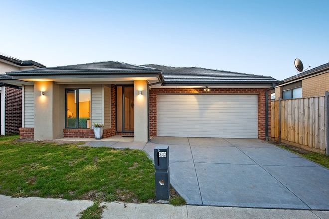 Picture of 32 Somerton Ave, DONNYBROOK VIC 3064