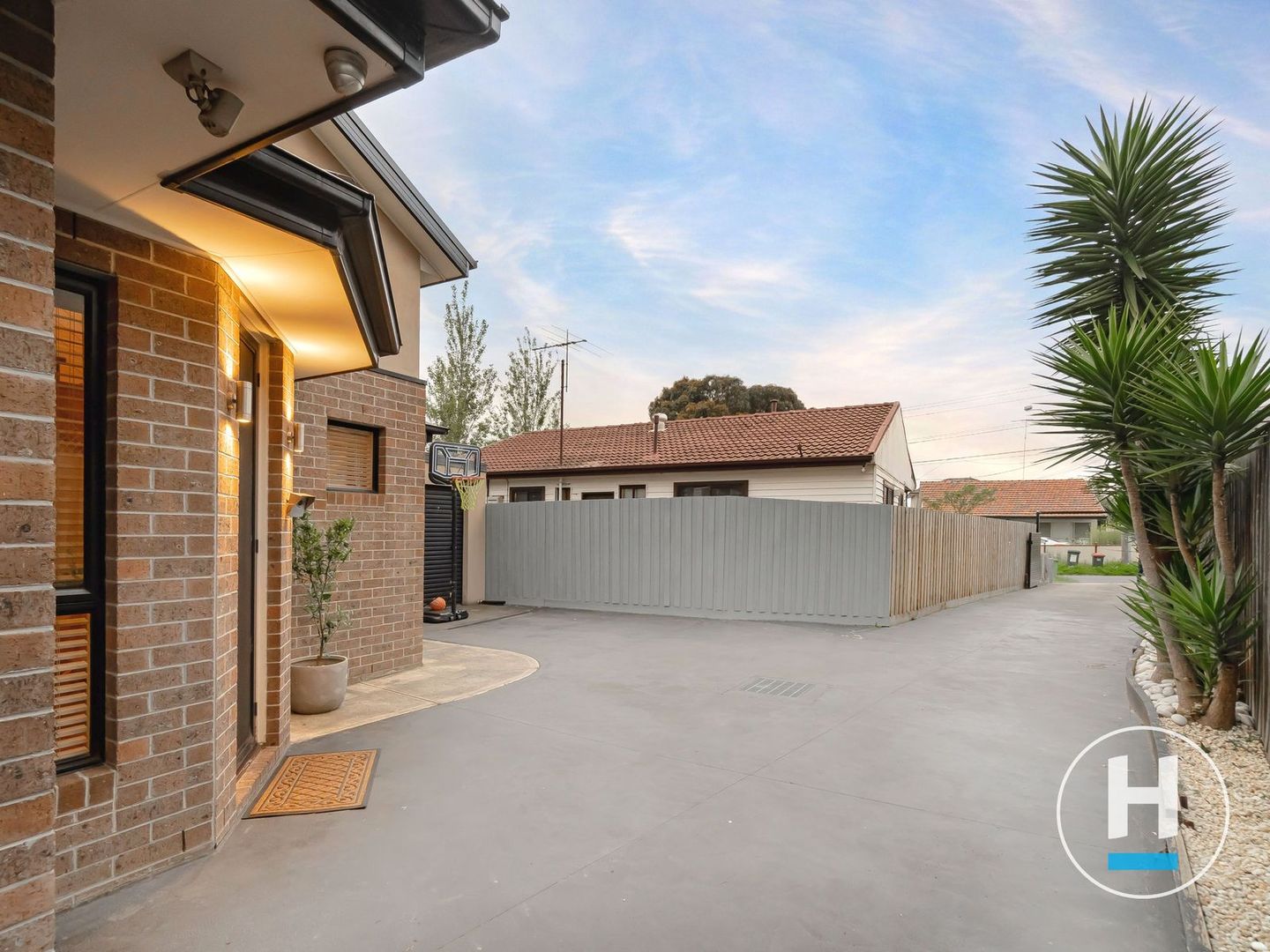 10A Lismore Street, Dallas VIC 3047, Image 1