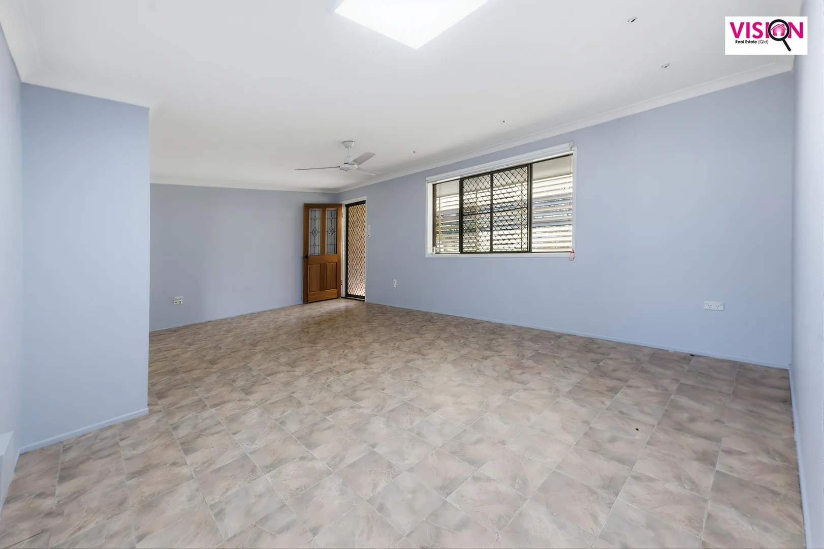 Additional image 4 of 9 Viola, Glenella QLD 4740