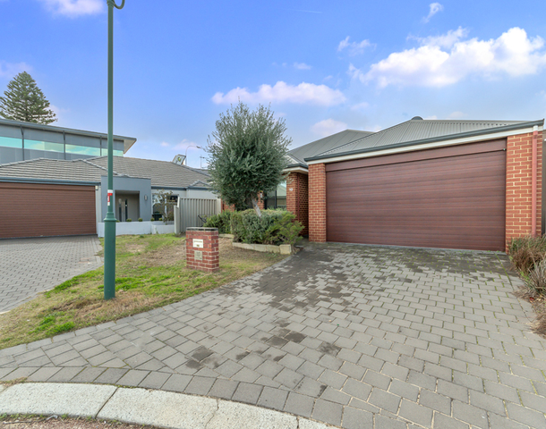 10 Crouch Place, Canning Vale WA 6155