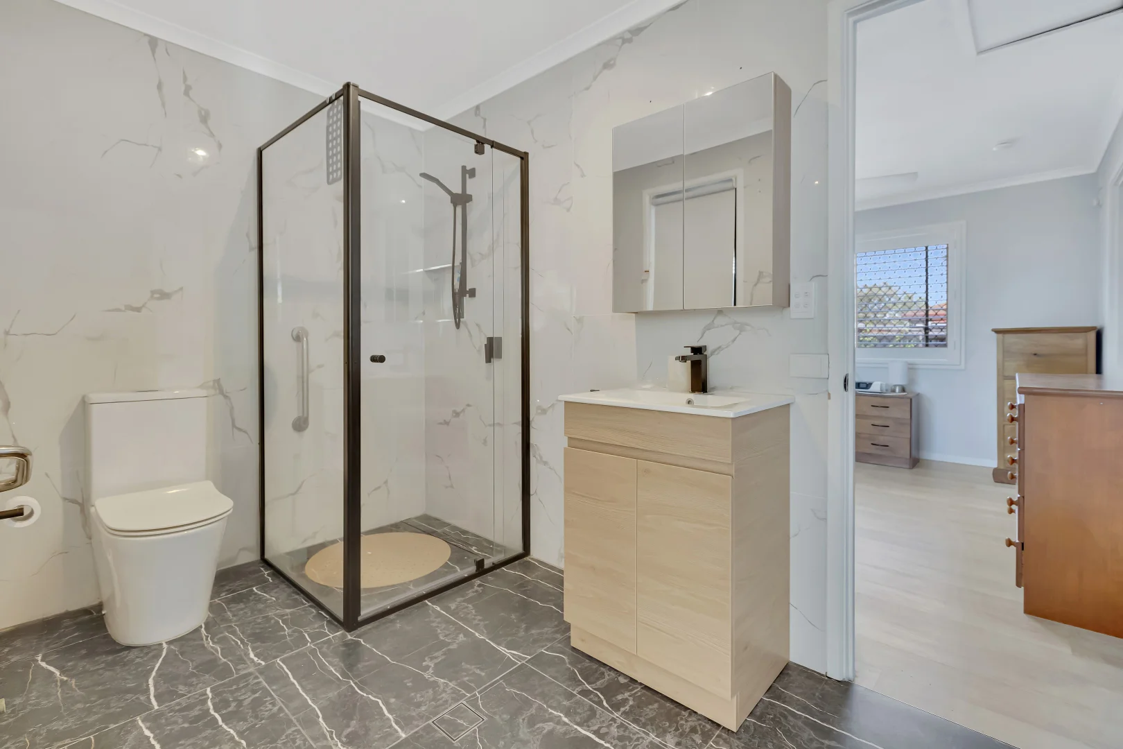 Additional image 13 of 2/55 Government Road, Labrador QLD 4215