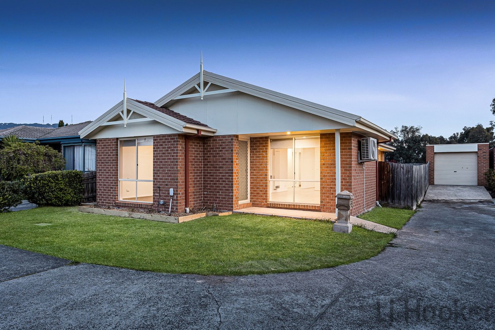 21 Grierson Drive, Kilsyth VIC 3137, Image 0