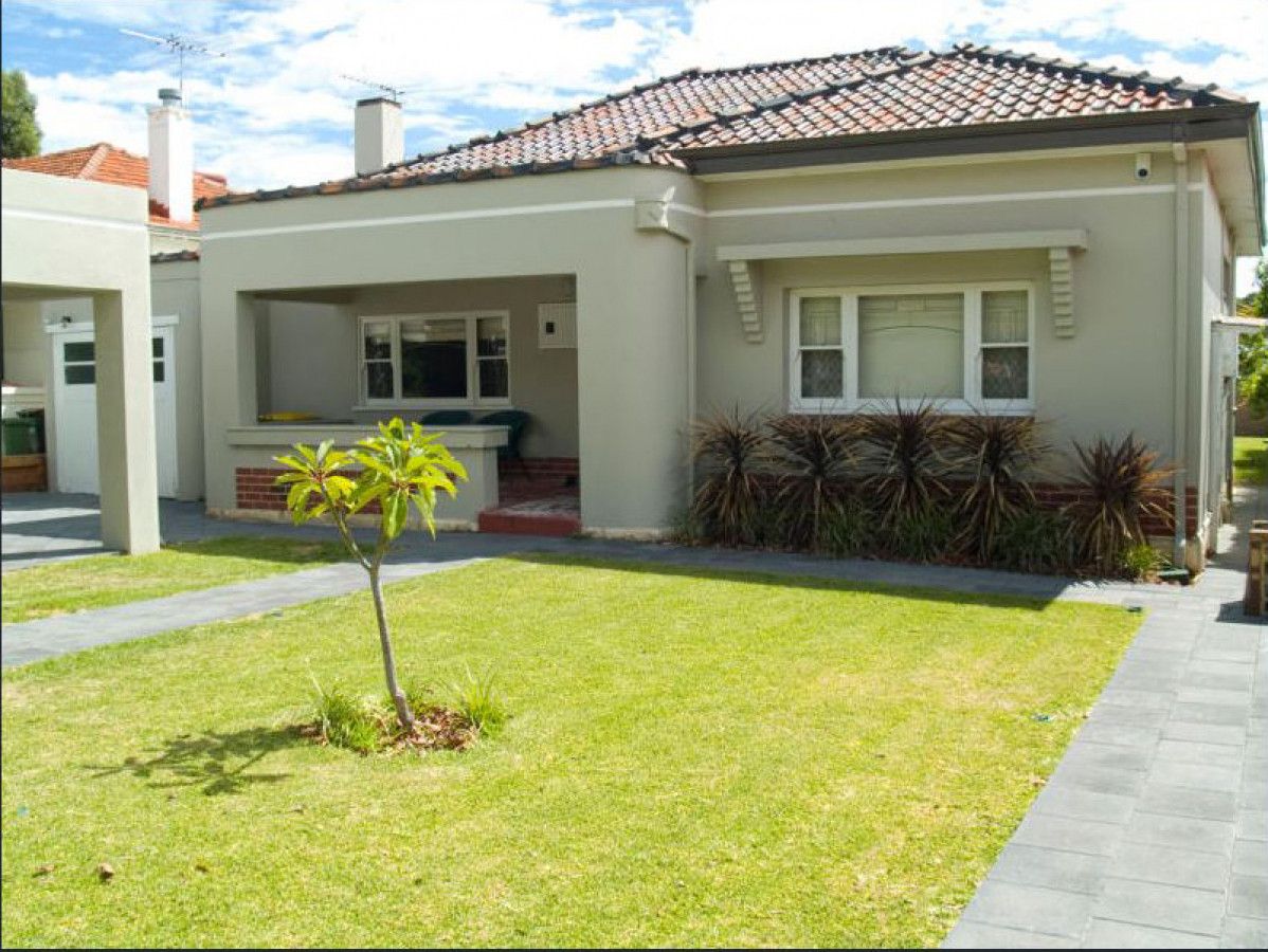 4 bedrooms House in 103 Daglish Street WEMBLEY WA, 6014