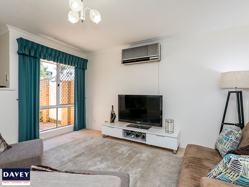 7/65 Millcrest Street, Scarborough WA 6019, Image 1