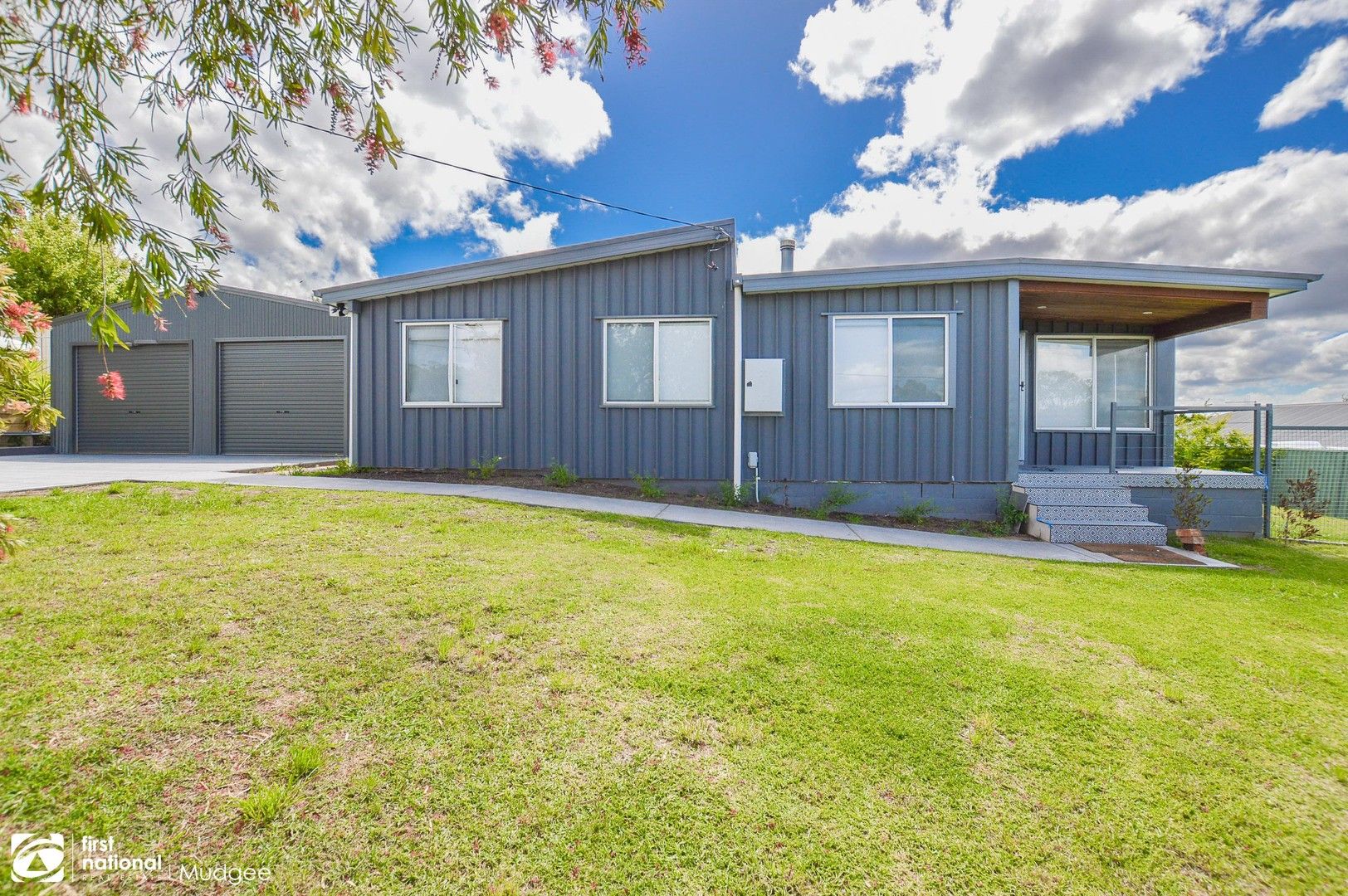 4 bedrooms House in 16 Henry Bayly Drive MUDGEE NSW, 2850