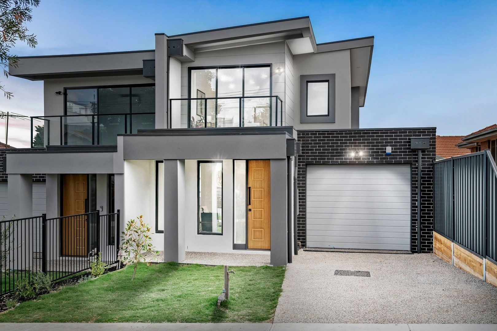 4 bedrooms House in 21A Haldane Road NIDDRIE VIC, 3042