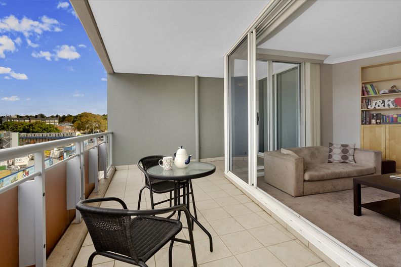 207/12 Howard Avenue, Dee Why NSW 2099, Image 0