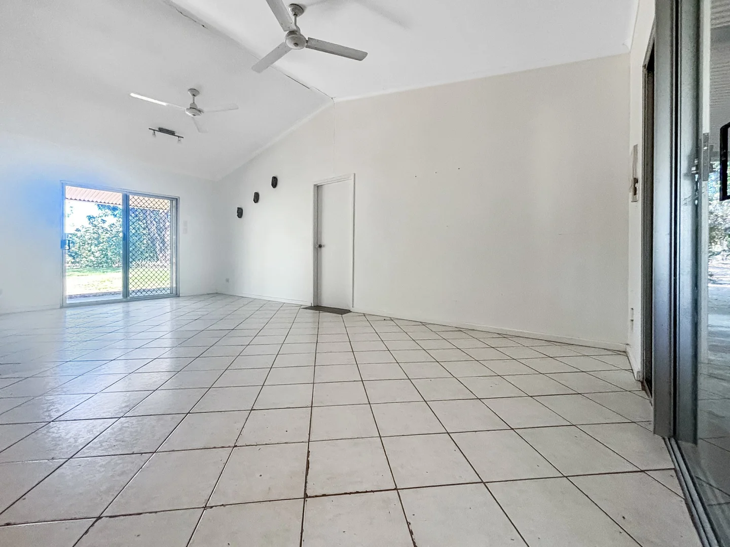 Additional image 4 of 70 Hendry Road, Katherine NT 0850