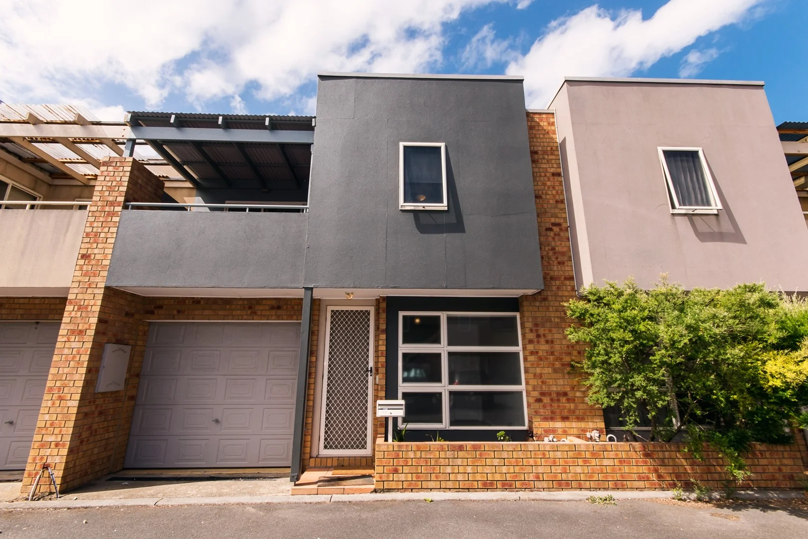 Primary image of 47 Leicester Mews, Kensington VIC 3031