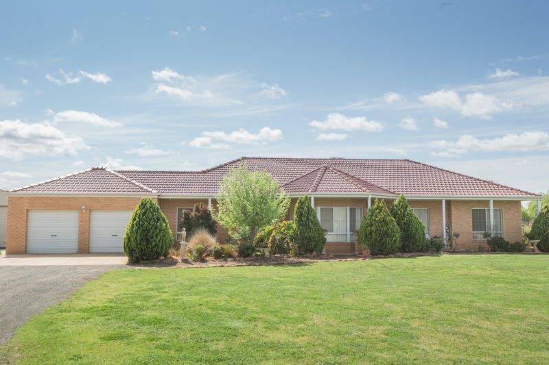 2 Kath Place, LAKE WYANGAN NSW 2680, Image 0