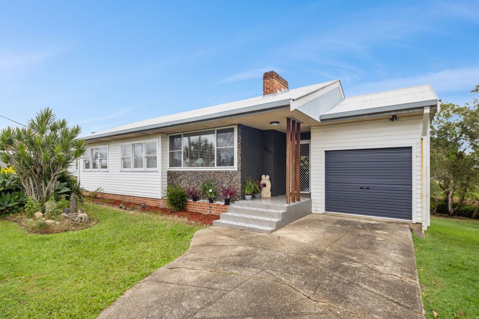 3 bedrooms House in 10 East Street MACKSVILLE NSW, 2447