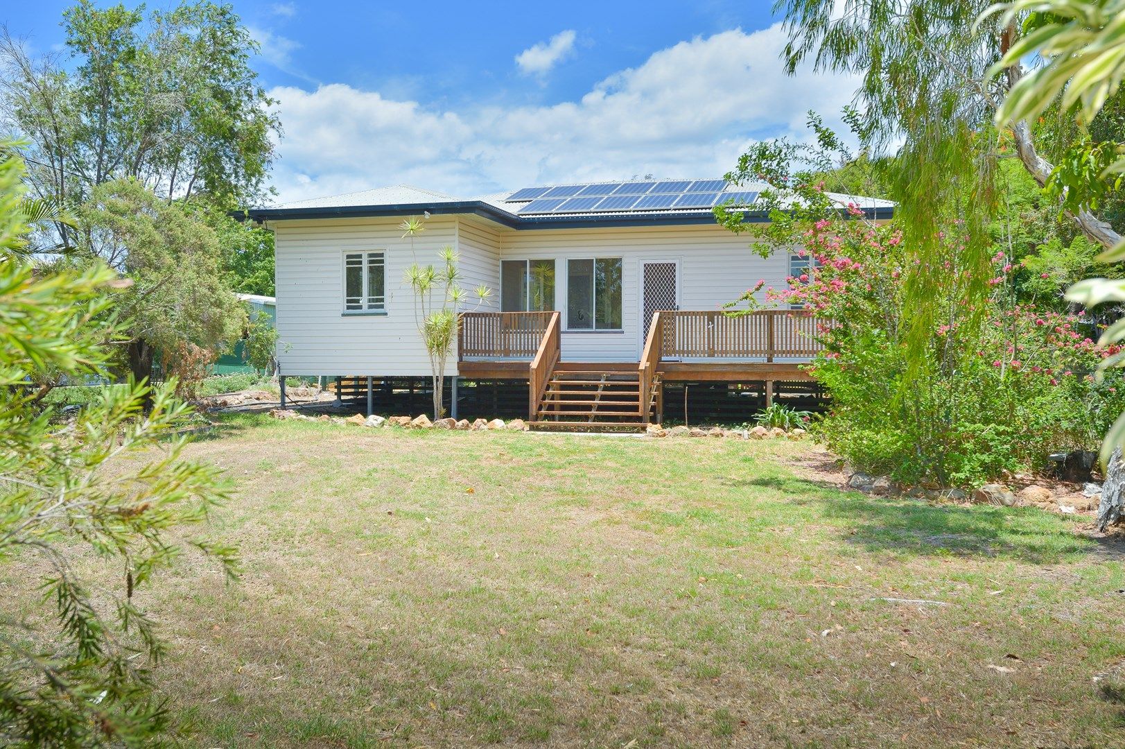 1377 Calliope River Road, Yarwun QLD 4694, Image 0